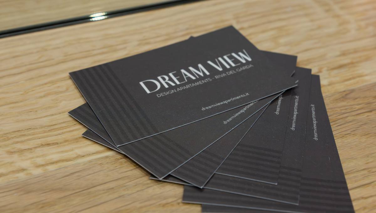 Dream View Apartment Deva a Riva del Garda, appartamento di design con vista panoramica