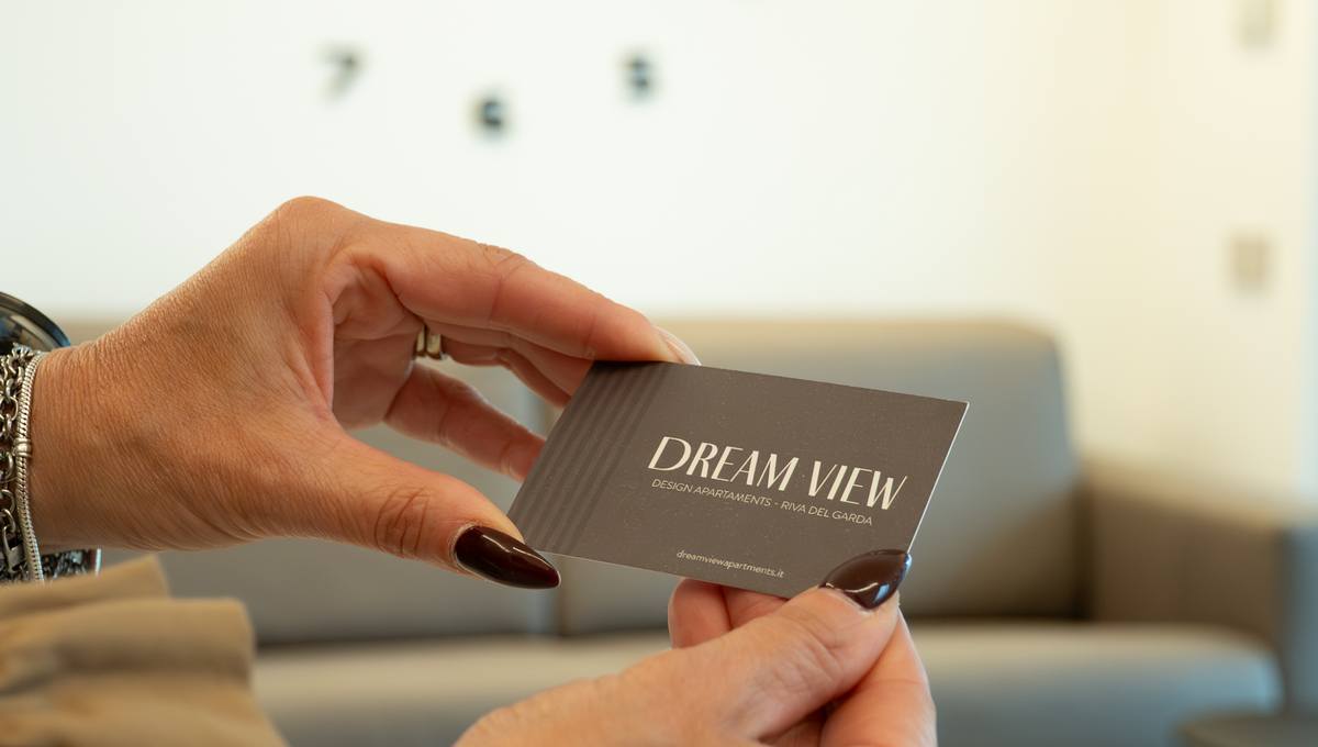 Dream View Apartment Deva a Riva del Garda, appartamento di design con vista panoramica